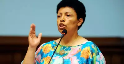 NUEVA PROPUESTA DE FUERZA POPULAR: SUSPENDER AL PRESIDENTE POR HASTA 24 MESES..!!!!