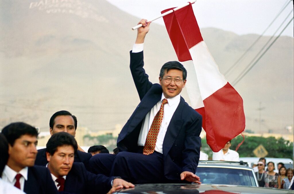 PRESIDENTE ALBERTO FUJIMORI. DESPEDIDO CON HONORES DE ESTADO…!!
