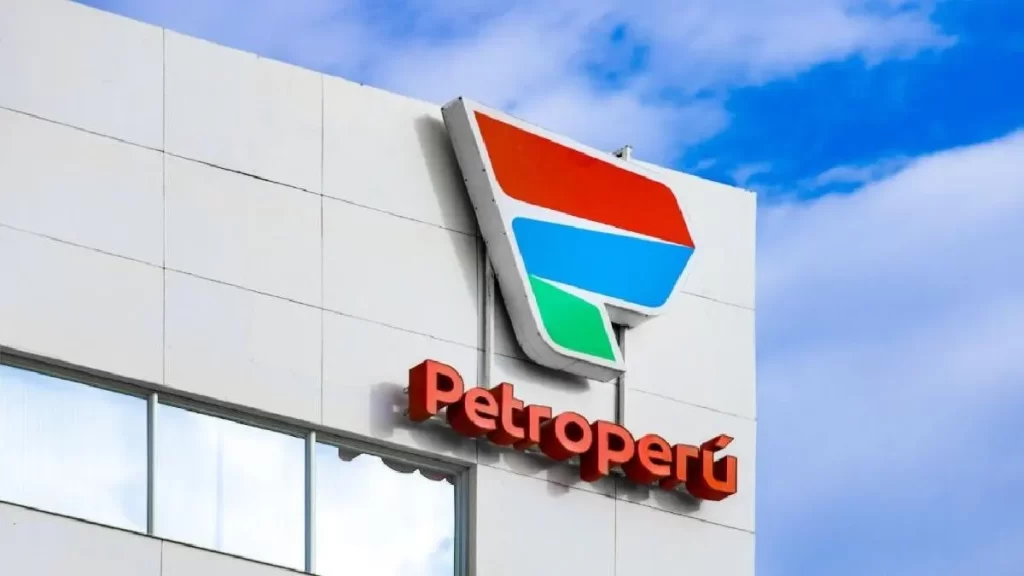 GOBIERNO APRUEBA DECRETO DE URGENCIA PARA SALVATAJE DE PETROPERU..!!.