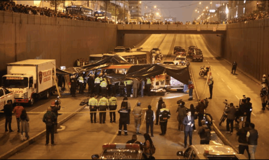 CÚSTER «EL ANCONERO» INVADIÓ CARRIL EXCLUSIVO CAUSANDO TRAGEDIA..!!!