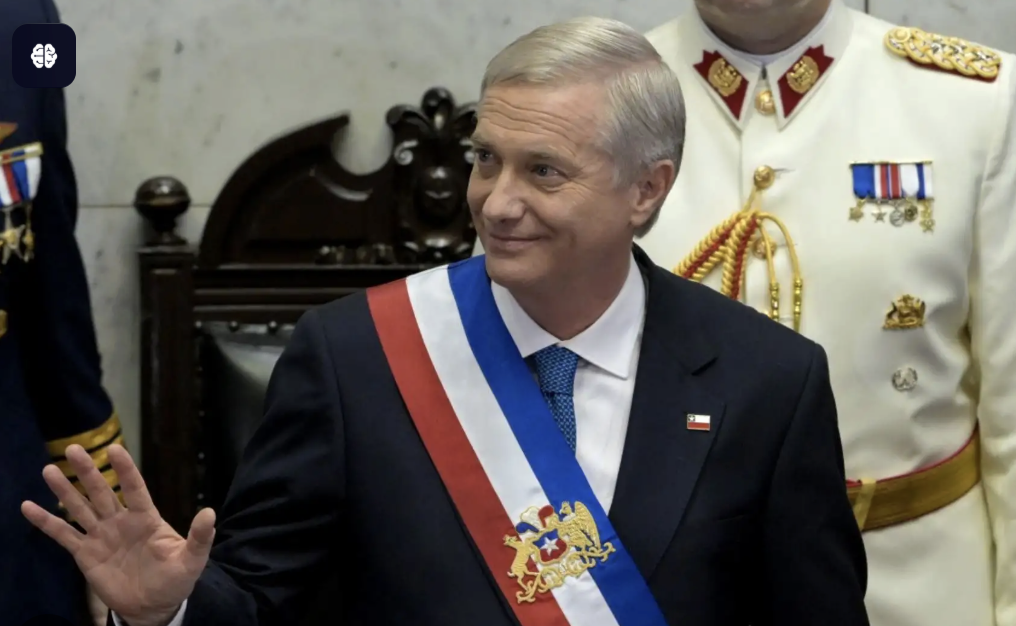 ¡JOSE ANTONIO KAST ASUME EL  MANDO A LA PRESIDENCIA DE CHILE! ORDEN, SEGURIDAD, FAMILIA Y PROGRESO  ¡LA DERECHA CONSERVADORA HA SALVADO A CHILE DEL ABISMO COMUNISTA!!!!!