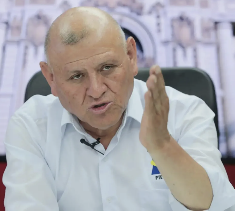 TRÁGICA PÉRDIDA NAPOLEÓN BECERRA, CANDIDATO PRESIDENCIAL DEL PTE-PERÚ, FALLECE EN ACCIDENTE DE TRÁNSITO..!!!!